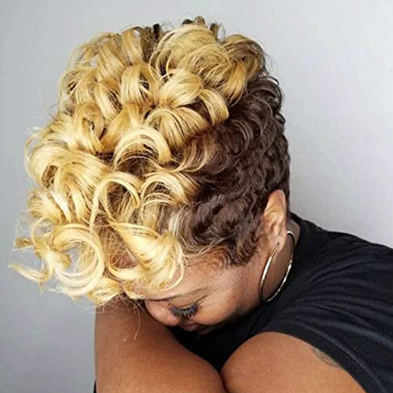 Short Curly Hair Wig – European & American Look, High-Quality Chemical Fiber